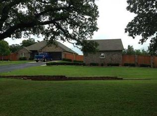 1409 Mill Ridge Dr, Blanchard, OK 73010