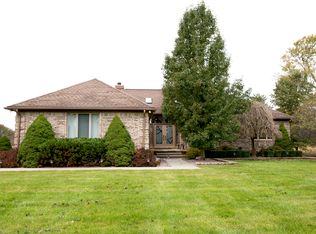 80225 Holmes Rd, Armada, MI 48005