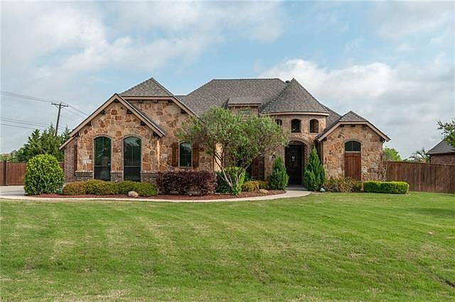 1st image of 1408 Bluff Springs Dr E