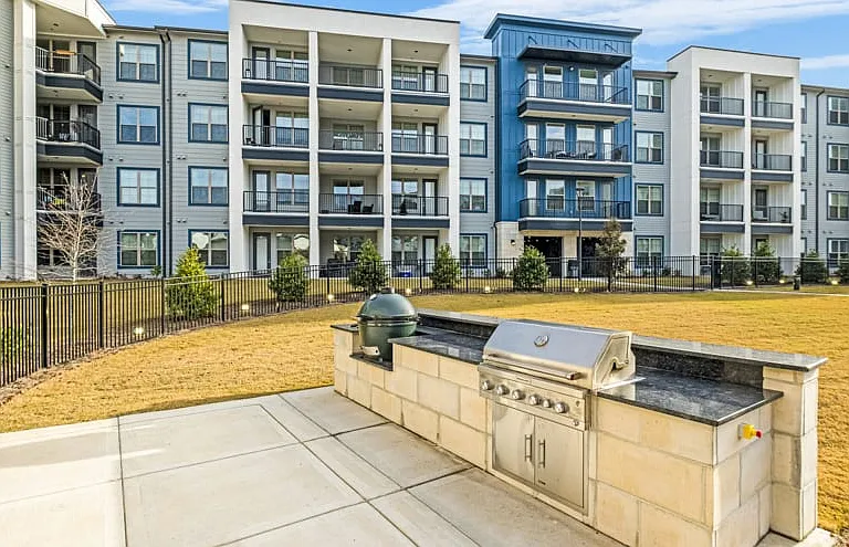 The Samford Glenn Apartments — Photo 4