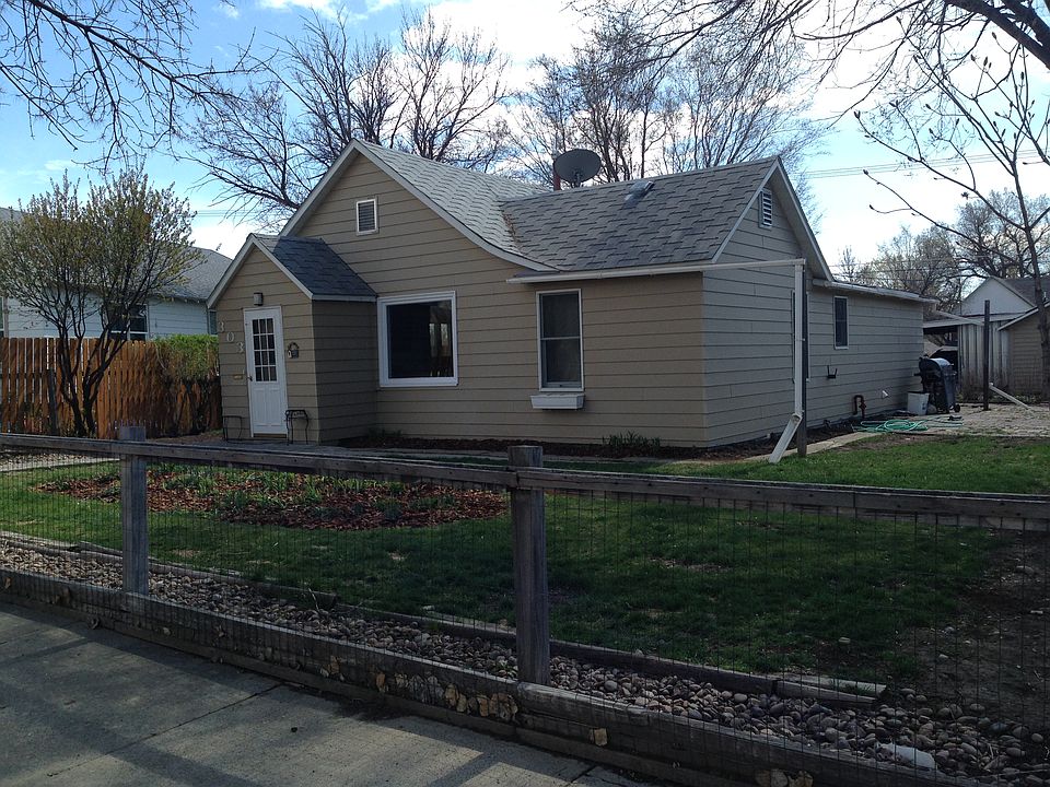 1st image of 303 4th Ave N