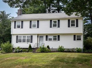 61 Sweet Grass Ln, Holliston, MA 01746