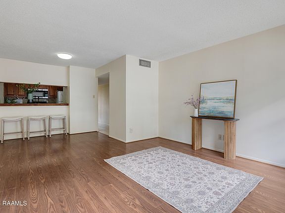 5th image of 300 Lozes Ave APT 1502