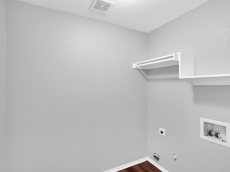 2520 Fatima Ave — Photo 16
