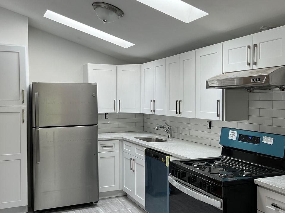 1st image of 29-04 204th St Floor 2