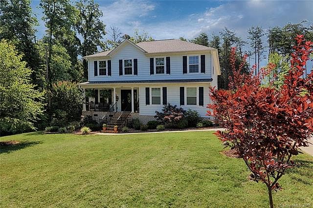 1st image of 214 Tawny Bark Dr