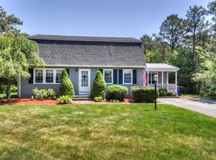 33 Lawrence Rd, Plymouth, MA 02360