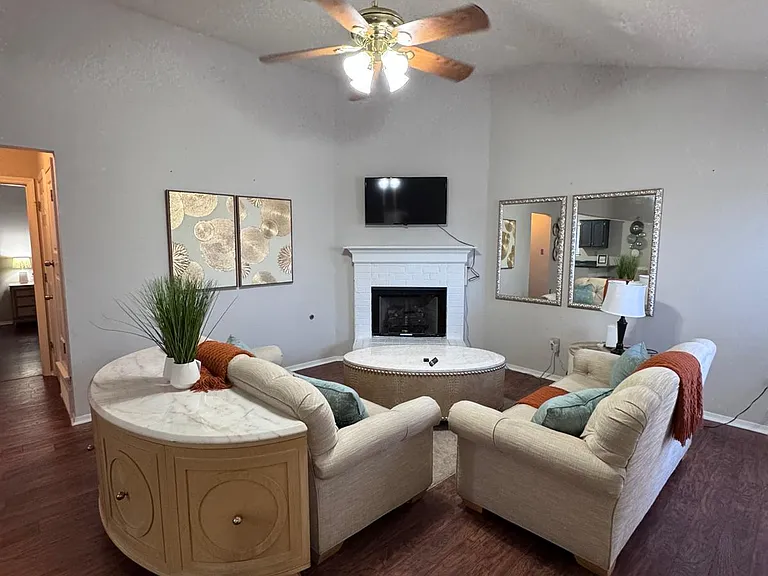 1212 McGowan Dr — Photo 10