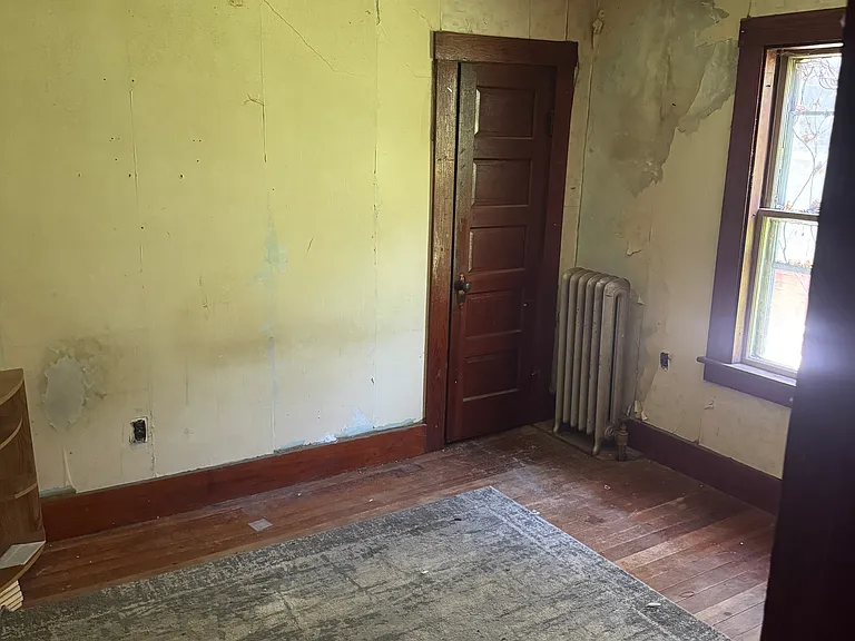 20 Walnut St #20 — Photo 1