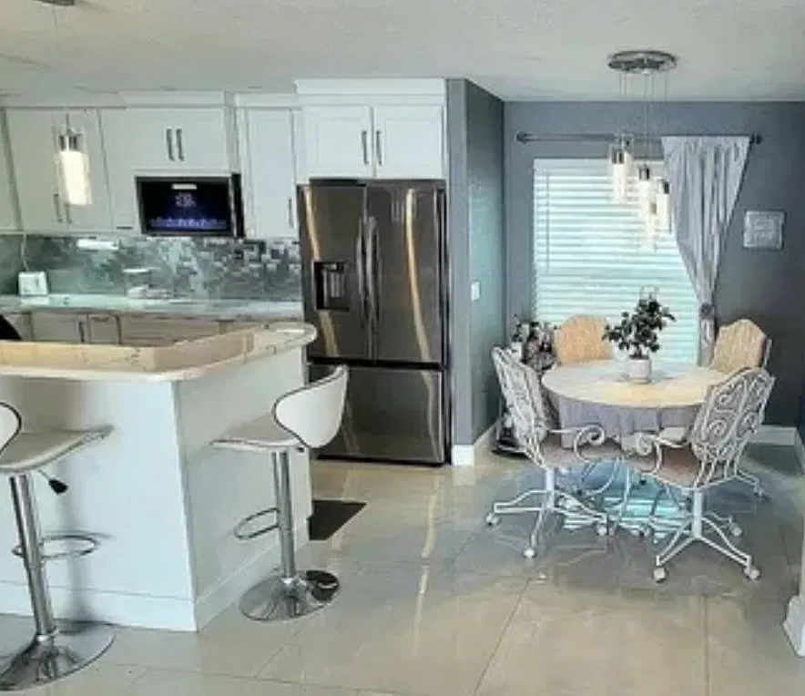 3 bed, 1680 sqft, $2,500 — Photo 2