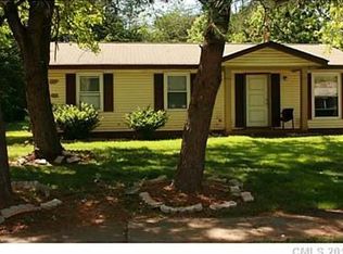 3507 Firestone Dr, Charlotte, NC 28216