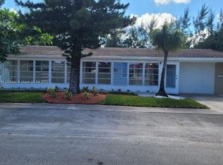 1340 Flamingo Dr, Lantana, FL 33462