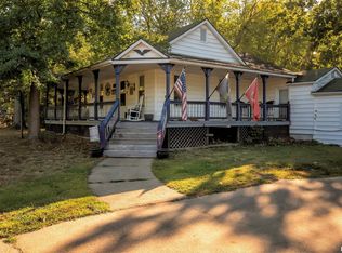 14727 Allen Rd, Herrin, IL 62948