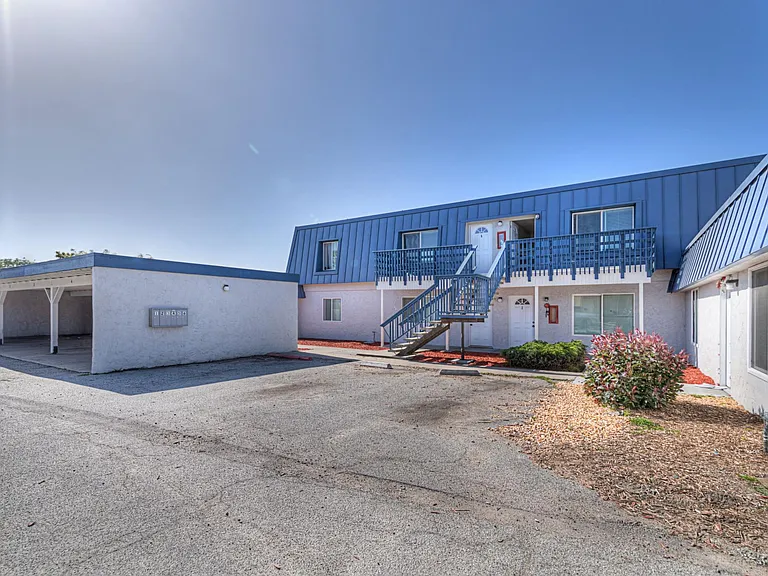 470 Reservation Rd — Photo 14