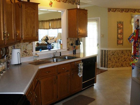 Kitchen overlooks great room