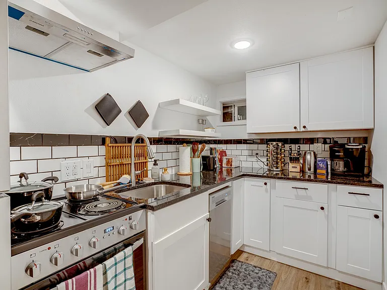 4831 NE Prescott St #B — Photo 19