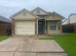 1416 Williamsburg Dr, Bossier City, LA 71112