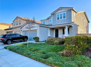 24246 La Montura Dr, Valencia, CA 91354