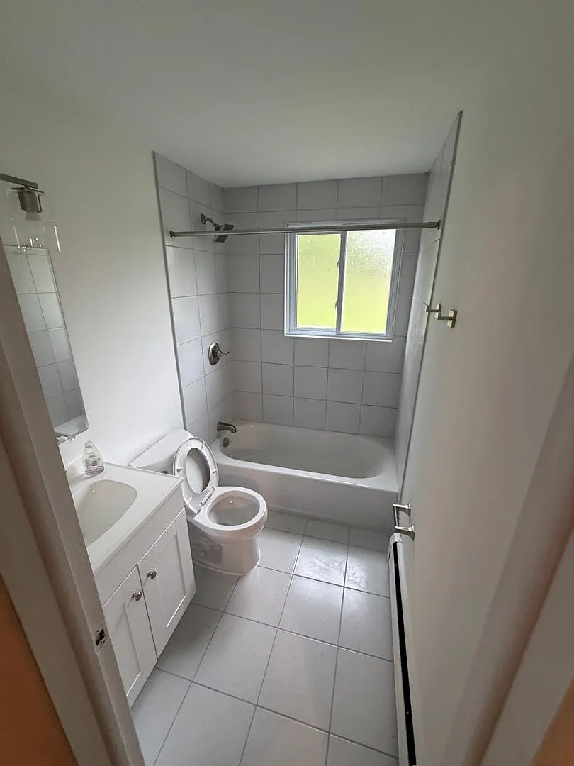 Two Bedroom First Floor Apt — Photo 2