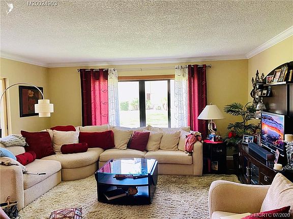 5th image of 1800 SE Saint Lucie Blvd APT 3-104