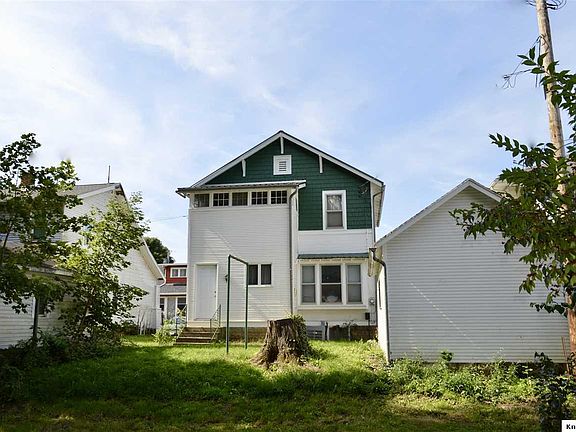 5th image of 4 Meltzer Ct