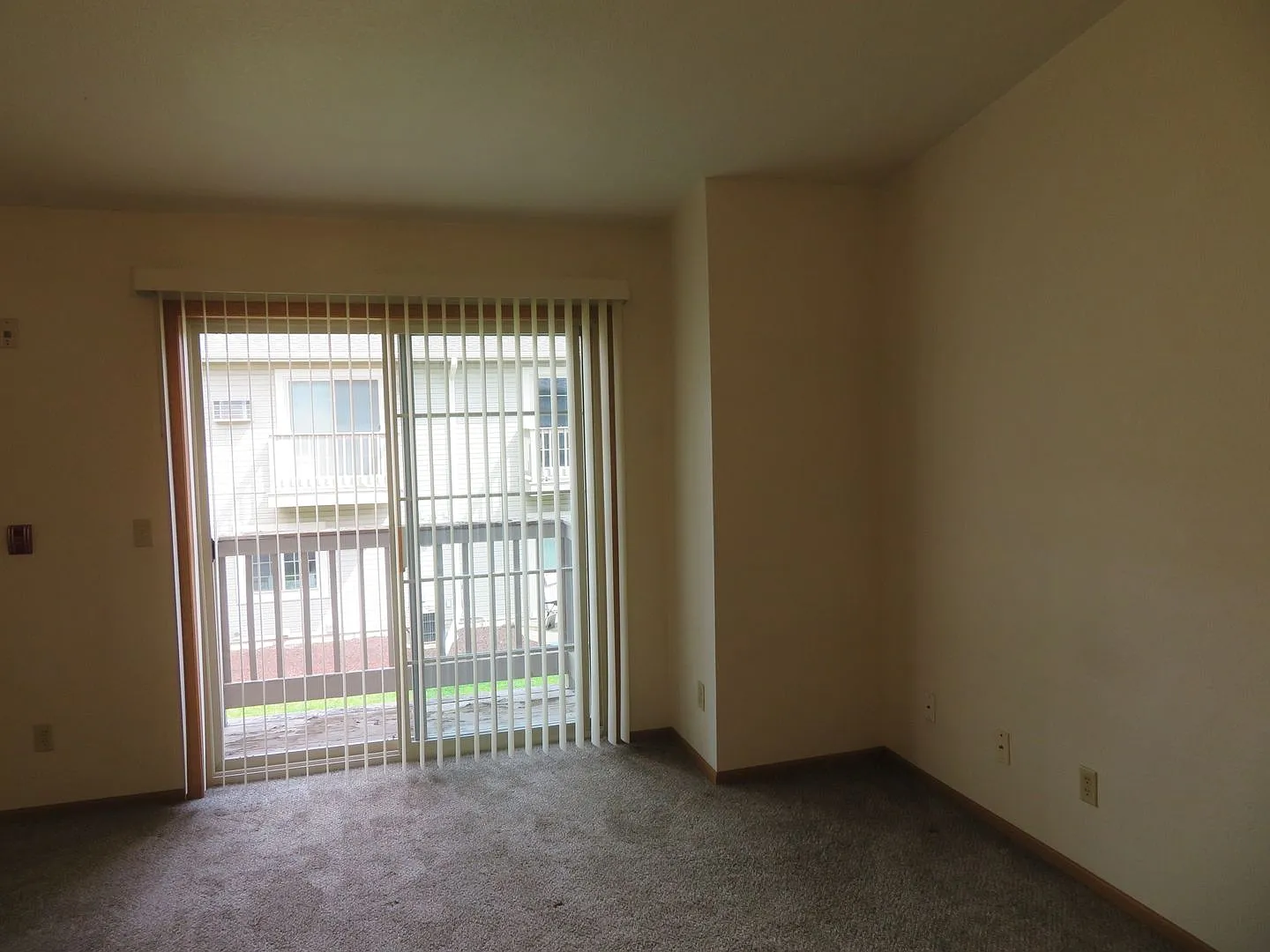 Castle Rock 405 BLDG — Photo 4