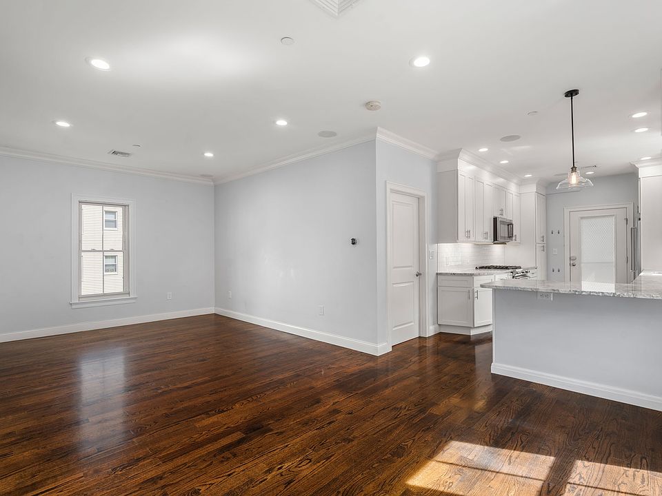 1st image of 74 Brookley Rd #2