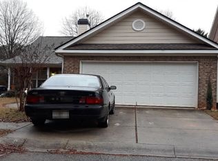 207 Long Dr, McDonough, GA 30253