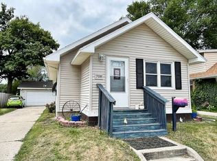 708 S 22nd St, Fort Dodge, IA 50501