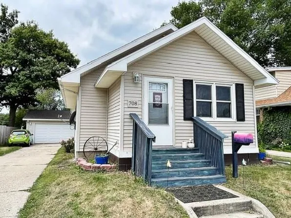708 S 22nd St, Fort Dodge, IA 50501