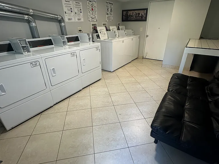 146-150 Manhattan Ave #4A — Photo 10