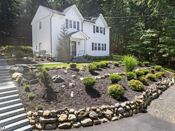 94 Castle Rock Rd, Jefferson Twp., NJ 07849