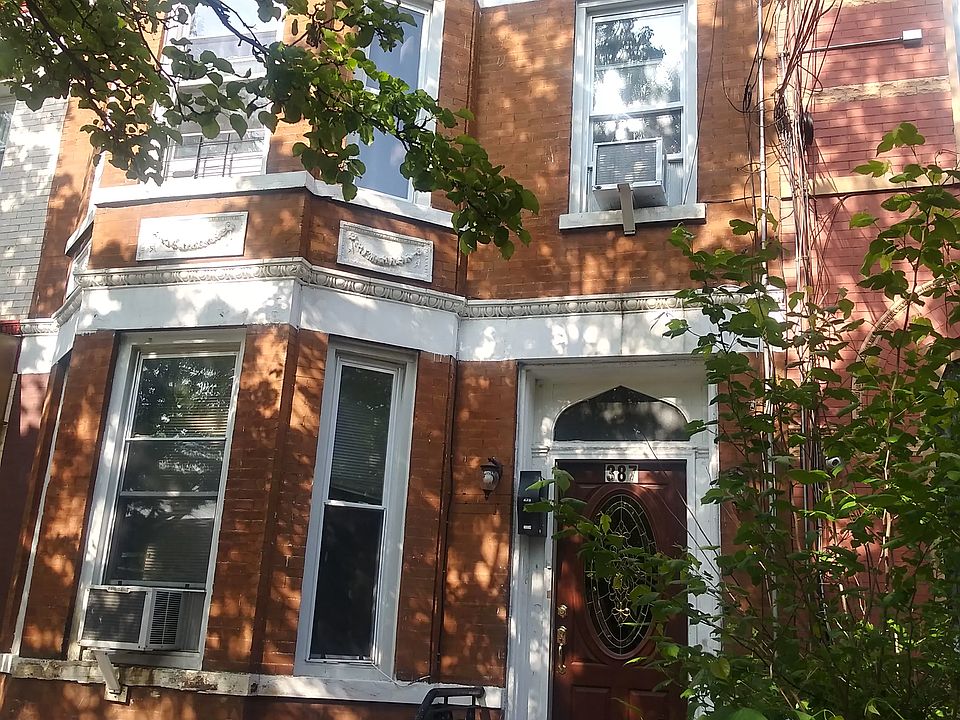 1st image of 387 Bradford St