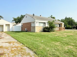 247 S Orchard Dr, Park Forest, IL 60466