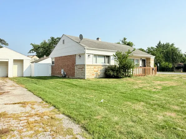 247 S Orchard Dr, Park Forest, IL 60466