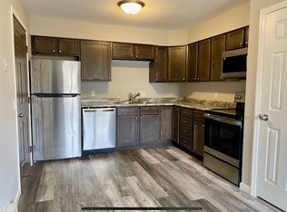 627 13th St S #5, Hudson, WI 54016