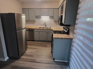 1903 Beechtree Ct UNIT 26, Charlotte, NC 28210