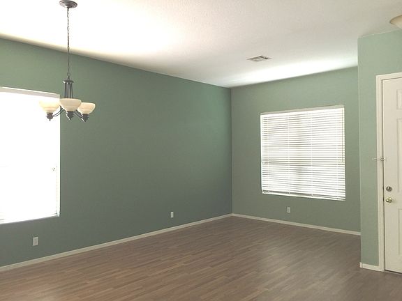 2nd image of 1594 Livingston Dr #0