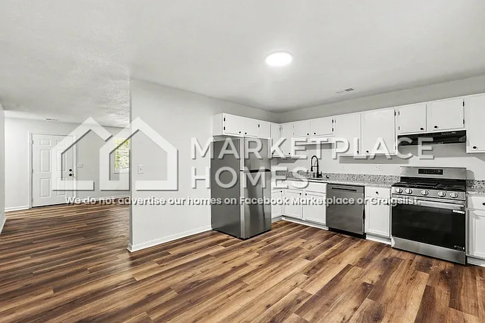 5128 Lakeview Ct — Photo 9