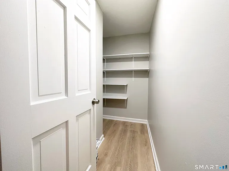203 Capewell Ave — Photo 31
