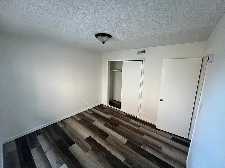 3608 Huntington Ave #2 — Photo 7