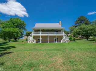 1011 Twin Rivers Rd, Greensboro, GA 30642