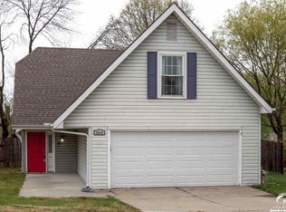 3316 W 24th Ter, Lawrence, KS 66047