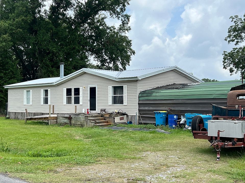 1st image of 1016 Robert Ln
