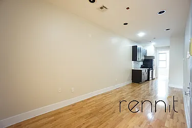 Rented by Rennit Inc.