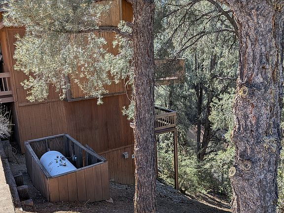 5th image of 2231 Ironwood Dr