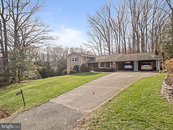 2nd image of 5020 Dodson Dr