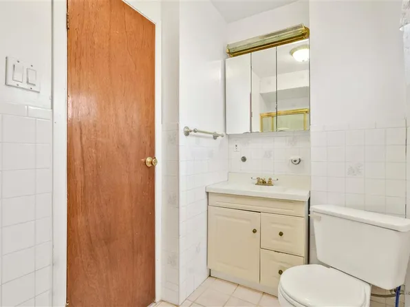 109-30 128th Street image 17 of 34