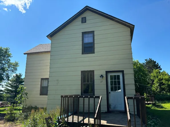 27 Newport Hts, Ironwood, MI 49938