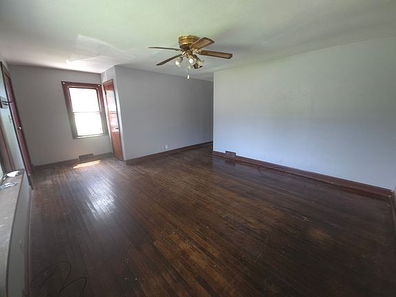 2nd image of 164 N Hazelwood Ave